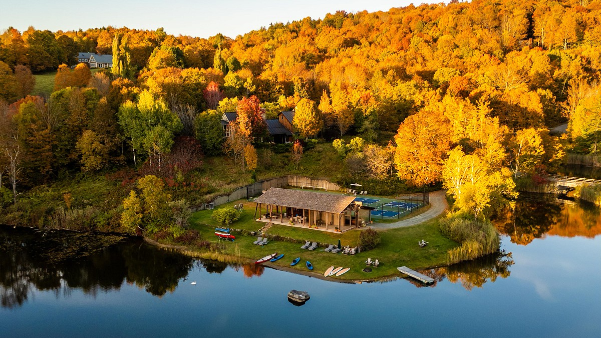 Twin Farms - Photo 1