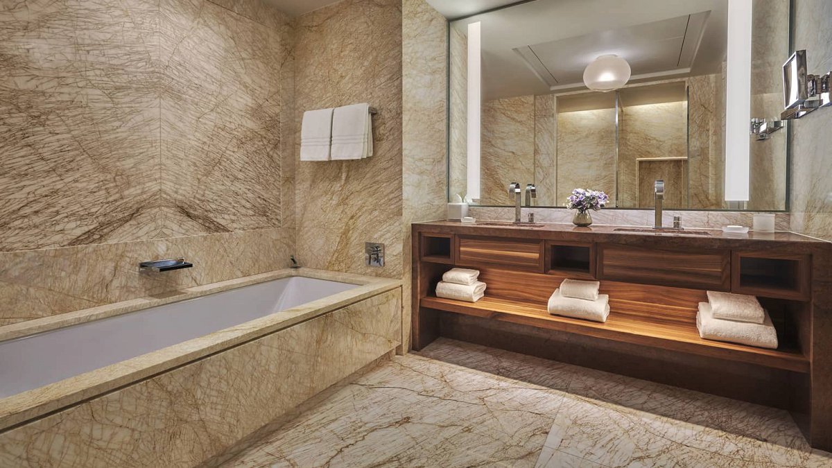 Four Seasons Hotel Madrid - Photo 5