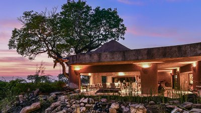 Sabi Sabi Earth Lodge