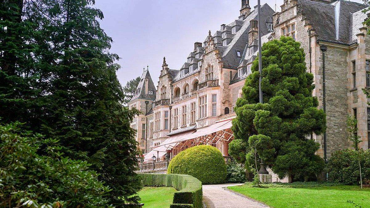 Schlosshotel Kronberg - Photo 4