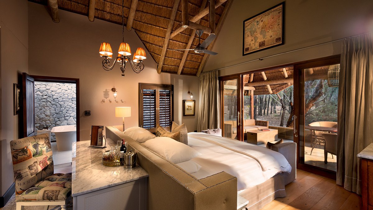 &Beyond Sandibe Okavango Safari Lodge - Photo 2