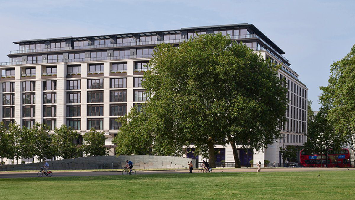 The Peninsula London - Photo 1