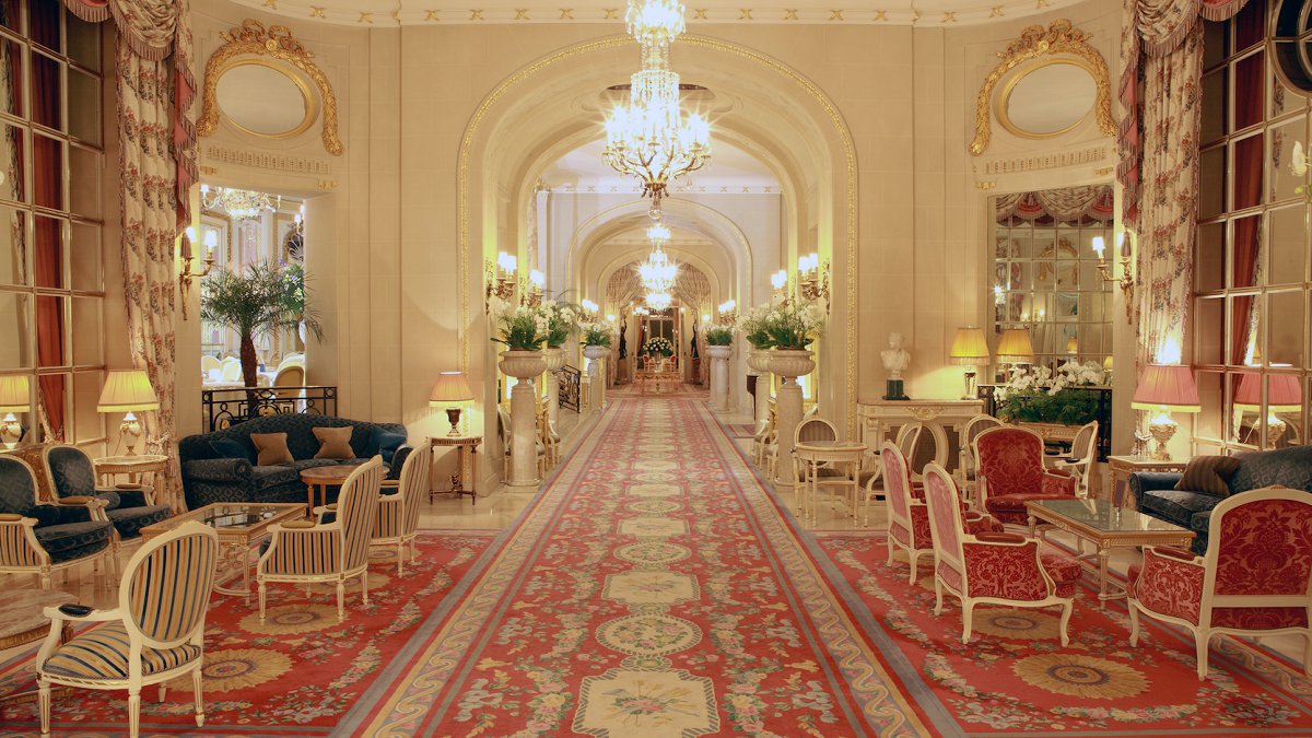 The Ritz London - Photo 2