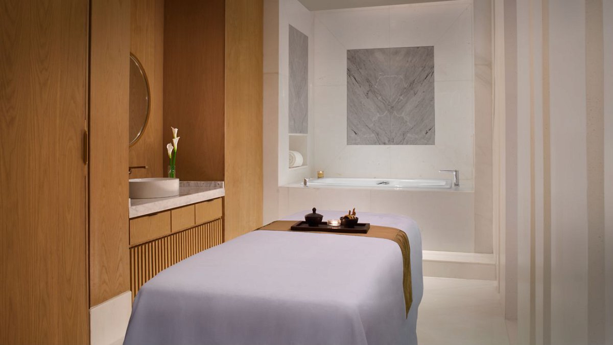 The St. Regis Jakarta - Photo 8