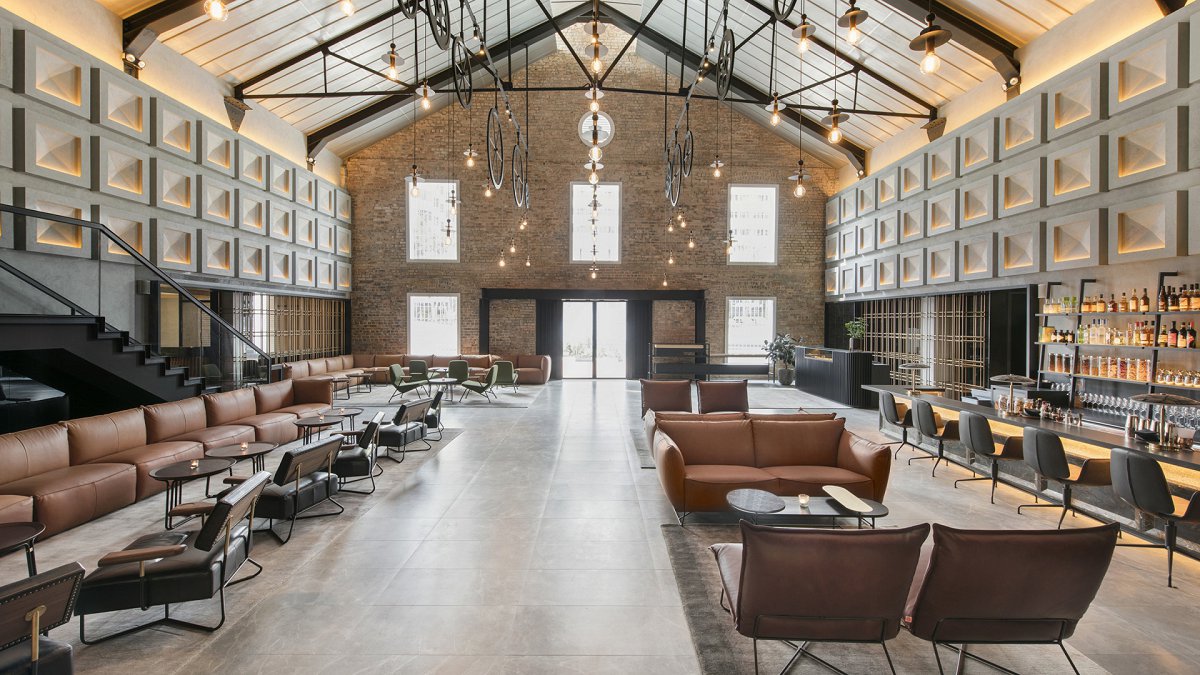 The Warehouse Hotel - Photo 2