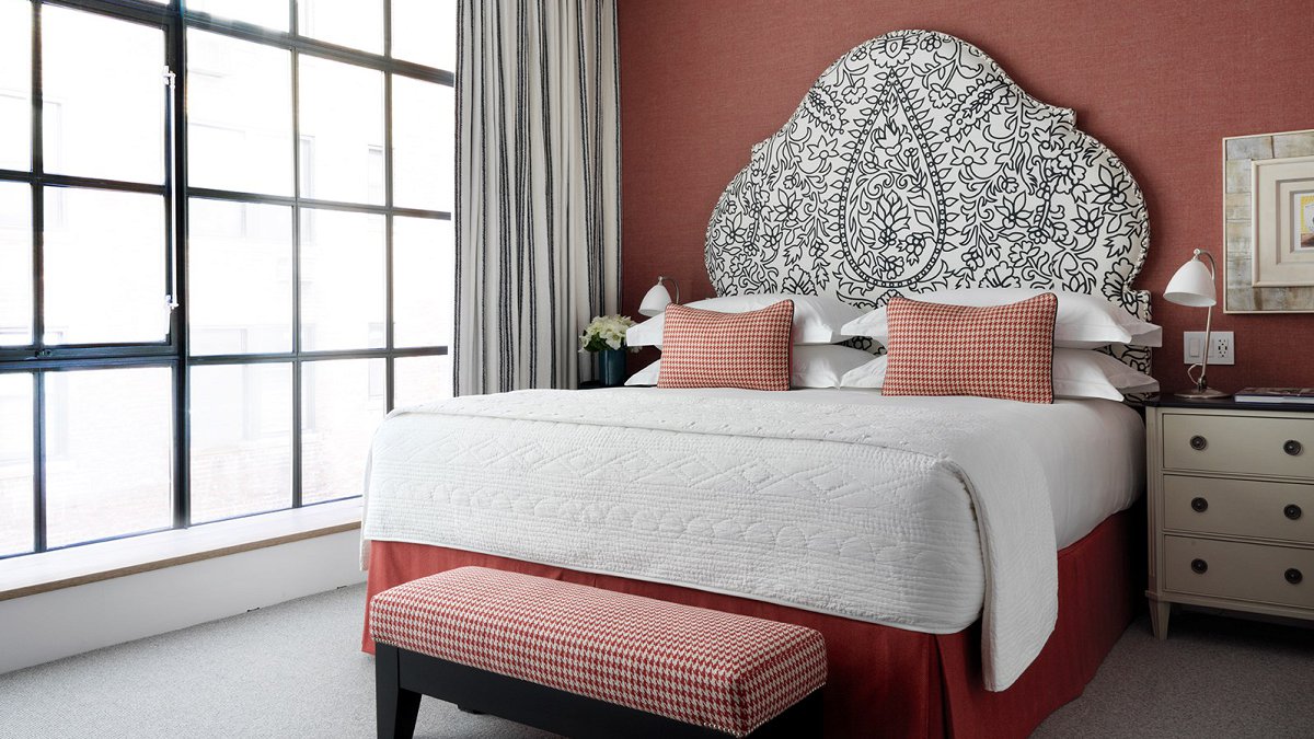 The Whitby Hotel - Photo 3