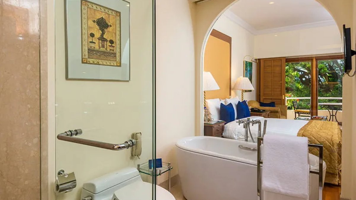 The Oberoi, Bengaluru - Photo 4