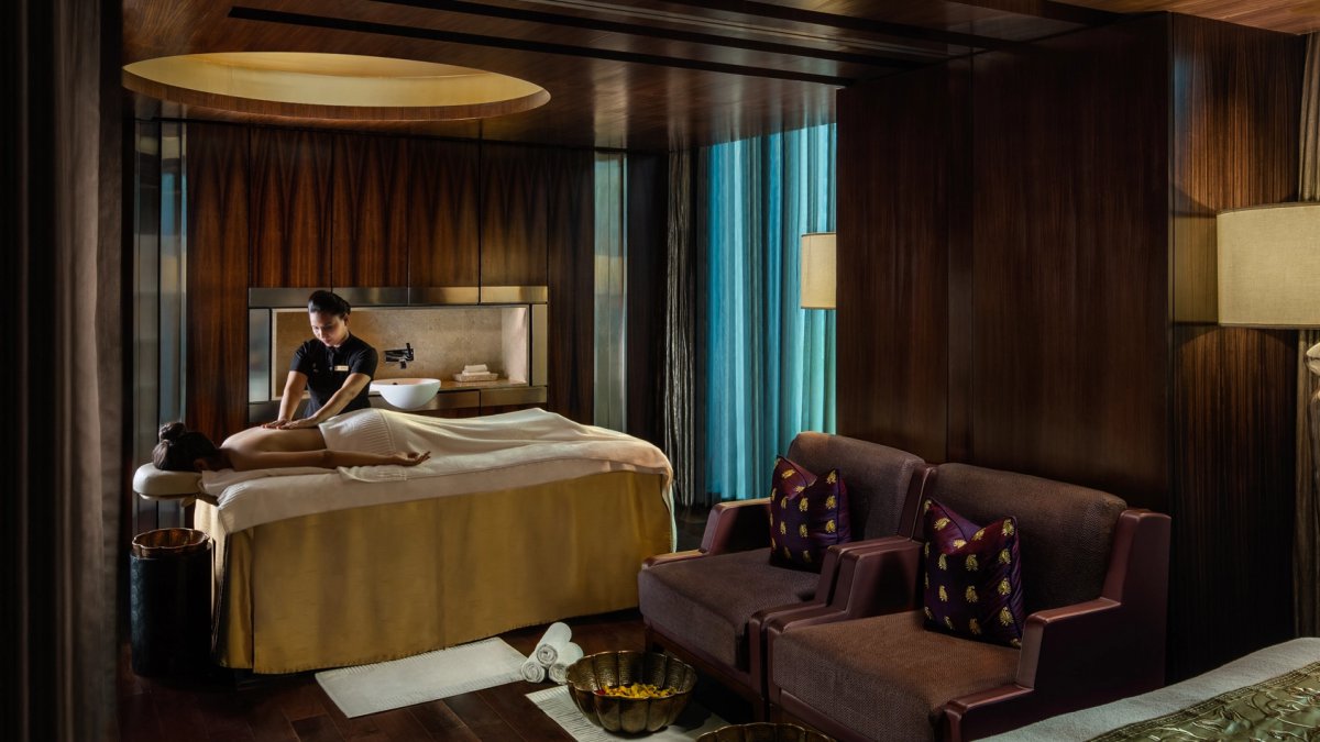 The Leela Palace, New Delhi - Photo 9